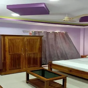 O Pop Thiruvananthapuram